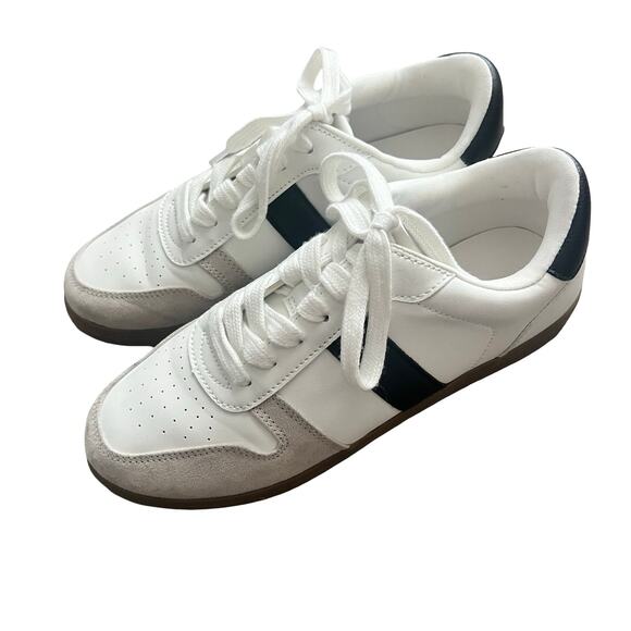 UNIVERSAL THREAD Nikita Fashion Sneakers White 7 - Picture 1 of 6